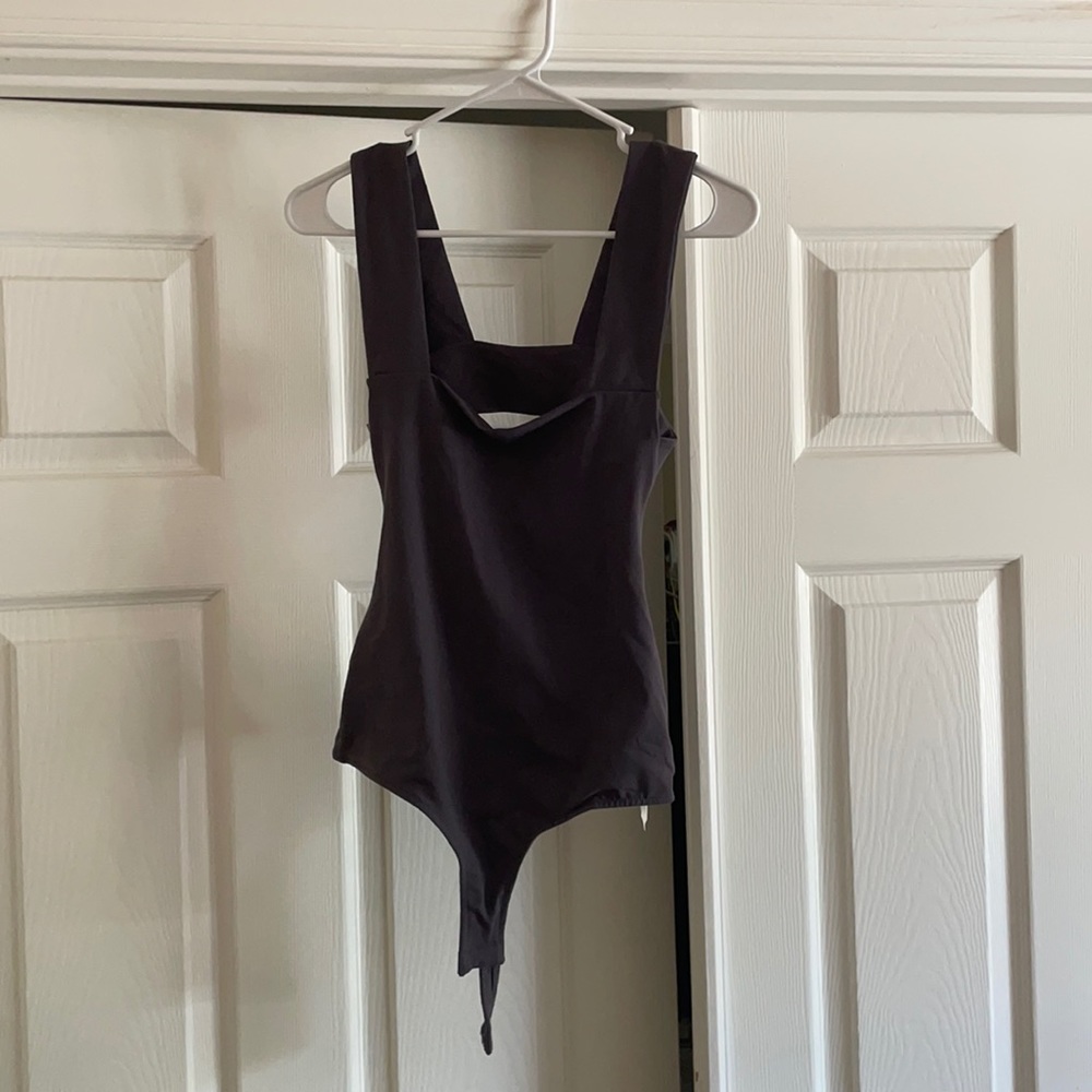 Urban Outfitters bodysuit size medium
